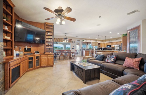 Mohave Valley House | RIVERFRONT PARADISE OASIS W/PRIVATE BEACH & BOAT DOCK