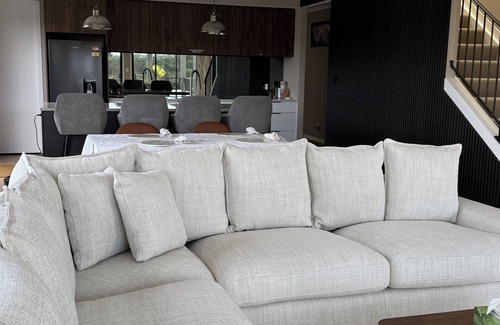 Karaka House | Riverfront Pet Friendly Minimalist Karaka Stay – Close to Motorway