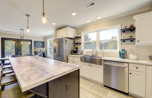 Ernul House | Riverfront Pollocksville Home w/Private Beach!