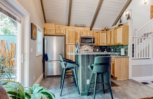 Mason County House | Riverfront property with three cabins, hot tubs, firepits, kayaks - beach access