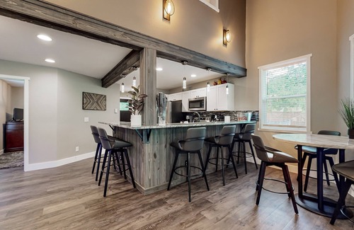 Mason County House | Riverfront property with three cabins, hot tubs, firepits, kayaks - beach access