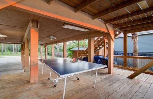 Barrett House | Riverfront Retreat Getaway