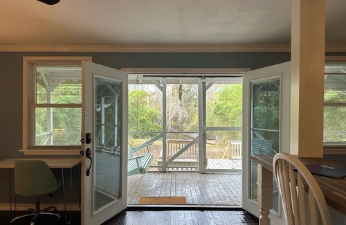 Tangipahoa Parish House | Riverfront Retreat: Cozy 2-Bedroom Escape by the Water