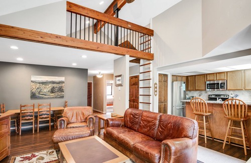 McCall Condo | Riverfront retreat w/private balcony, shared pool, tennis courts, & free WiFi