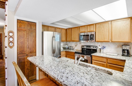 McCall Condo | Riverfront retreat w/private balcony, shared pool, tennis courts, & free WiFi