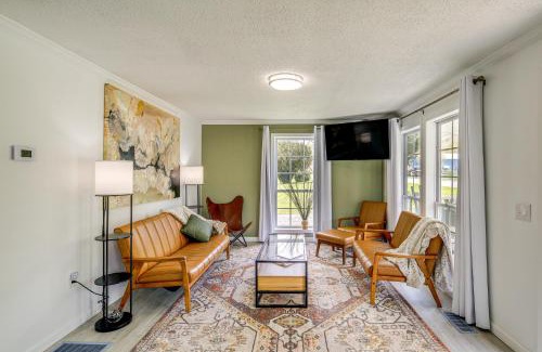 Elizabethton House | Riverfront Tennessee Retreat with Patio and Boat Ramp!