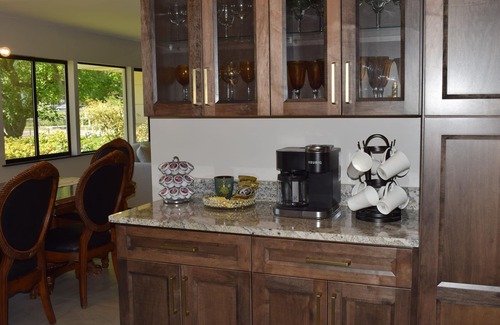 Roseburg House | Riverfront