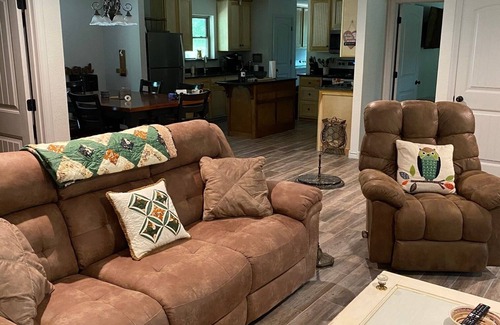 Mount Ida House | Riverglen Estate ~ Private Family-Owned 45a w/Cabin, River, Bluffs, Walk Trails