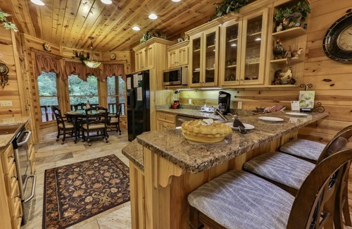 East Ellijay Cabin | Riverhouse | Ellijay, GA