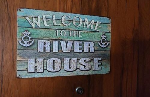 Kalkuni Apartment | Riverhouse