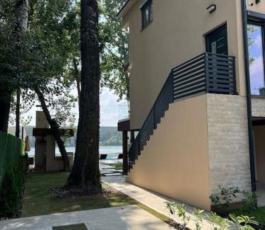 Stari Banovci Villa | Riverhouse PIER