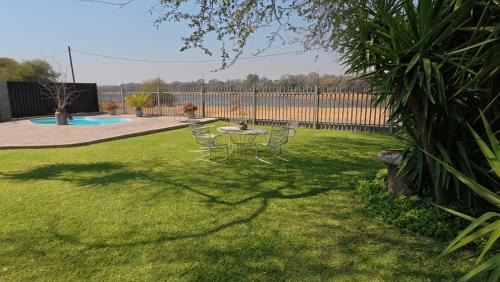 Maun House | Riverise Guesthouse