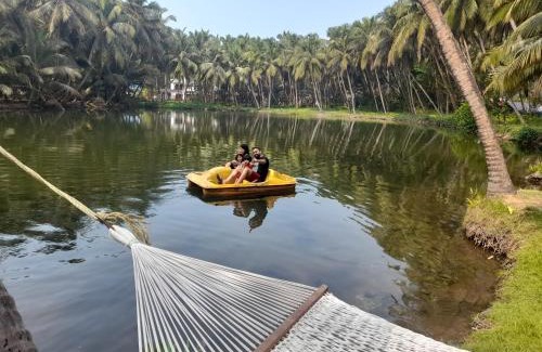 Neeleshwar Villa | Riverlap homestay