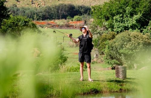 Tonteldoos Ski Chalet | Riverman Cabin Country Lodge - Tonteldoos