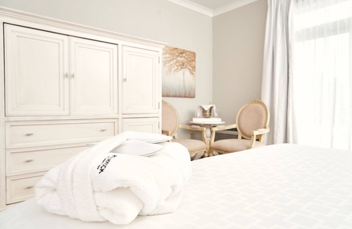 Rockland Hotel | RiverRock Inn & Conference Centre
