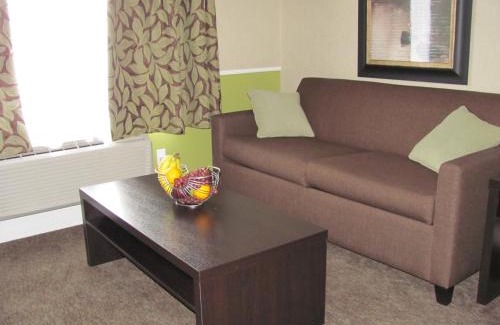 Rockland Hotel | RiverRock Inn