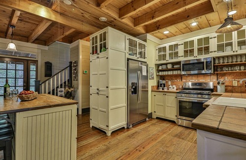 Ellijay Cabin | Rivershire Cottage | Ellijay, GA