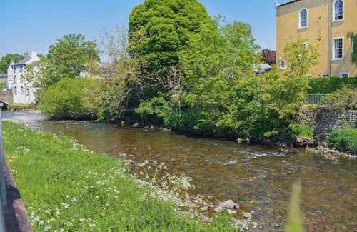 Cockermouth Cottage | Riverside apartment with private balcony and direct views over the river.