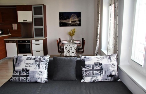 Andel Apartment | Riverside Apartment Anděl