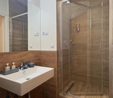 Vysehrad Apartment | Riverside apartment