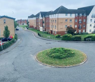 Northampton Apartment | Riverside Apartment