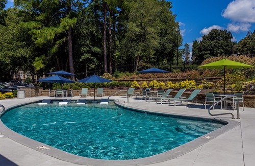 Cumberland Apartment | Riverside Atlanta - Nestled in nature, close to everything!
