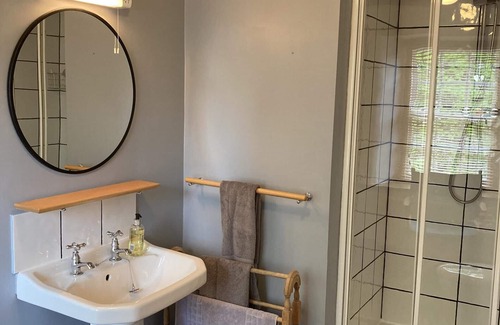 Bainbridge Bed & Breakfast | Riverside B & B