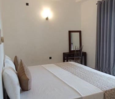 Kandy Apartment | Riverside Bliss