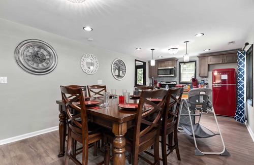 Mount Holly House | Riverside Cottage in Mt. Holly- Quiet & Comfy