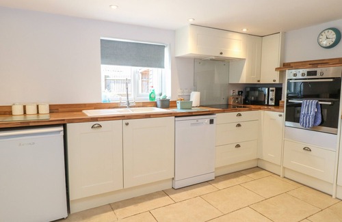 Stalham Cottage | RIVERSIDE COTTAGE, pet friendly, with open fire in Stalham