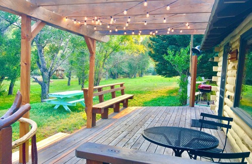 Dubois Cabin | Riverside Cowboy Cabin