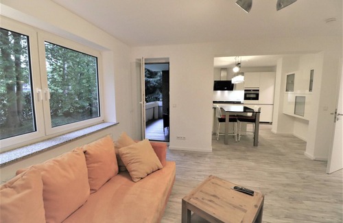 Leichlingen Apartment | Riverside:Trade fair, business, apartment 2 bedrooms 2 king size beds 1 sleeping c. 84 m²