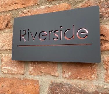 Selby House | Riverside