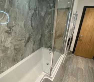 Selby House | Riverside