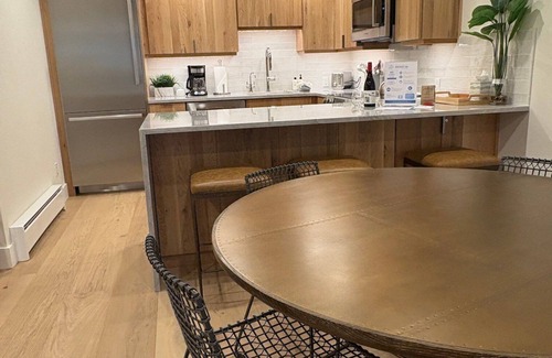 Telluride Condo | Riverside Getaway | Walk to Main St, Festival & Ski Fun