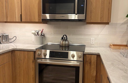 Telluride Condo | Riverside Getaway | Walk to Main St, Festival & Ski Fun