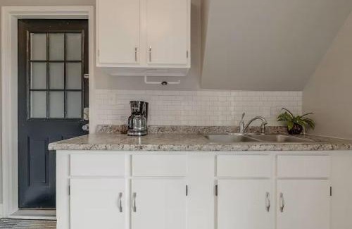 Cincinnati Apartment | Riverside Hideaway just outside of downtown Cincy