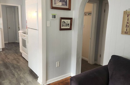 Pence Springs House | Riverside Home Close to West Virginias Prime AttractionsnThe Camp House