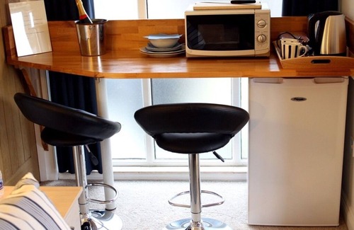 Costessey Bed & Breakfast | Riverside House