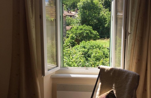 Puivert House | Riverside house, in quiet village, close to lake and restaurants