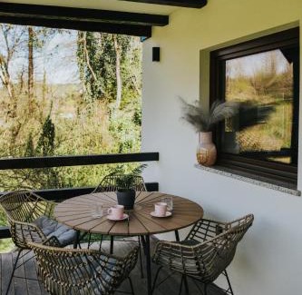 Zagradec House | Riverside House Krka