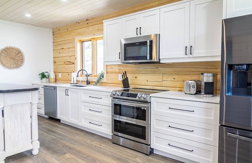 Trent Hills House | Riverside House: riverfront vacation home with private dock.