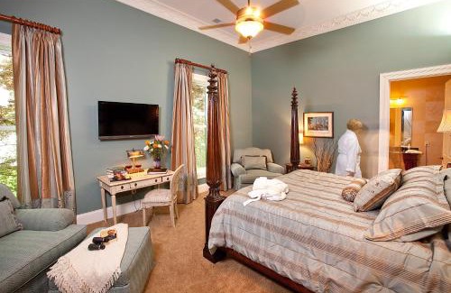 Warsaw Bed & Breakfast | Riverside Inn Bed and Breakfast