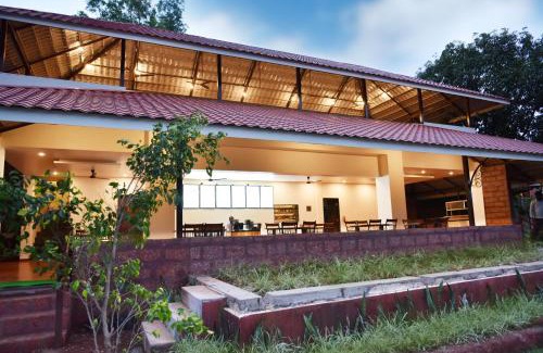 Koynanagar Hotel | Riverside Inn