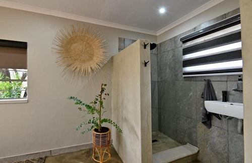 Kgetlengrivier House | Riverside Lodge