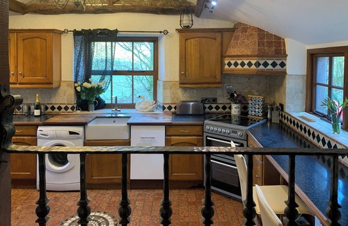 Kendal Cottage | Riverside Mill & Glamping Pod