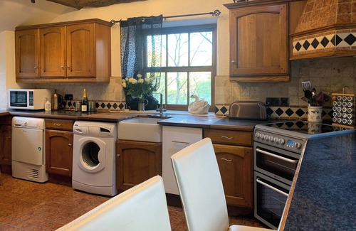 Kendal Cottage | Riverside Mill & Glamping Pod