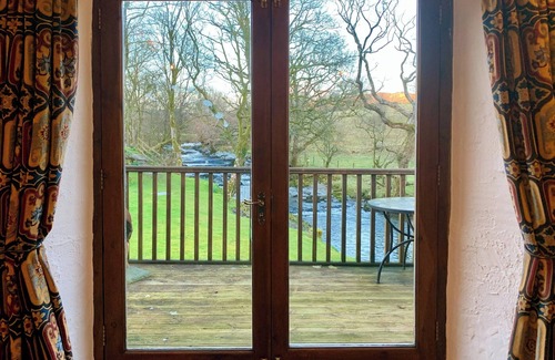 Kendal Cottage | Riverside Mill & Glamping Pod