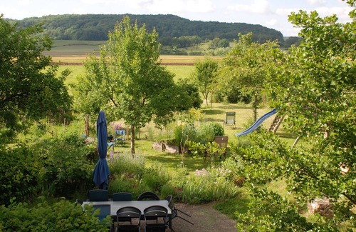 Bonzee Cottage | Riverside Mill: Renovated Historic Retreat in Lorraine Nature Park
