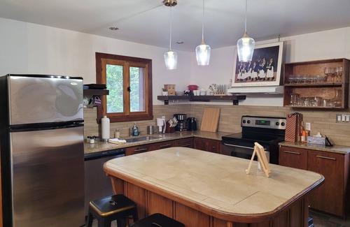 Lac-Superieur Ski Chalet | Riverside Modern Rustic 3 bds Chalet in Tremblant